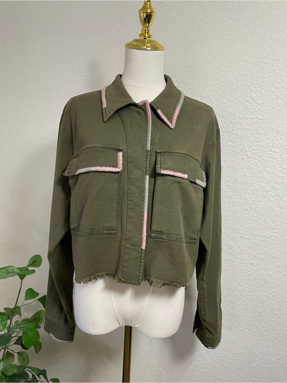 Pilcro Anthropologie Embroidered Utility Cropped Jacket Olive Green M